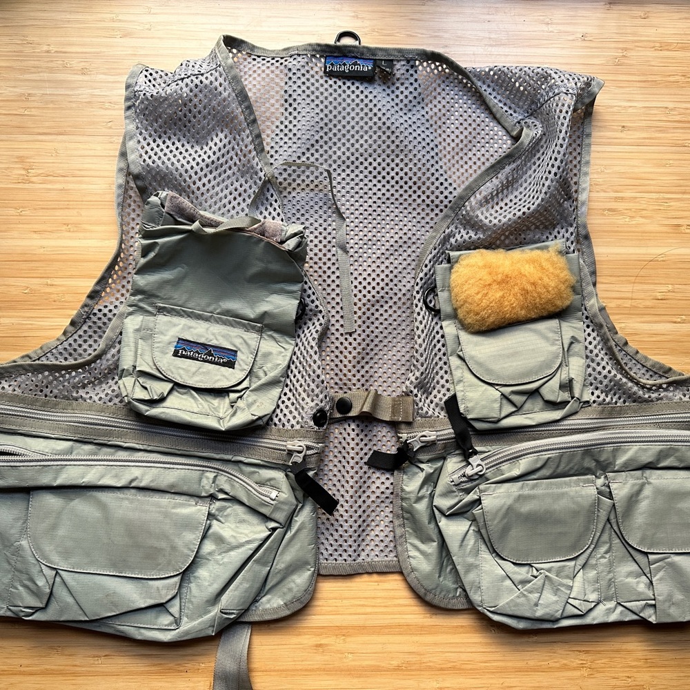 Vintage Large 1987 Patagonia fly fishing vest gilet